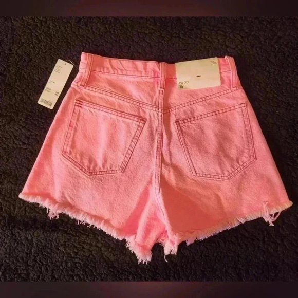 Urban Outfitters A line  Pink Distressed Denim Shorts, size 25 - Picture 2 of 5